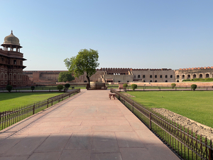 Agra Fort 11