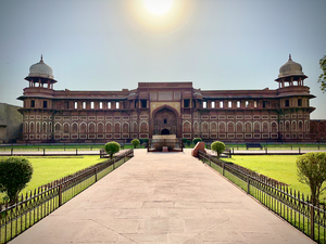 Agra Fort 25