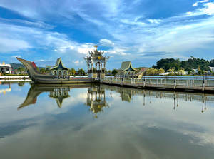 Omar Ali Saifuddien Mosque Collection Brunei 13