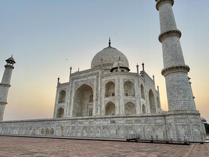The Taj Mahal Collection 19
