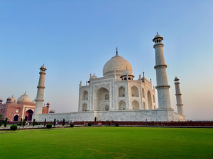 The Taj Mahal Collection 25