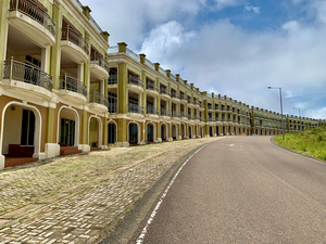 Copy  Paste Empty Apartments