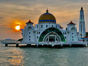 Masjit Selat Mosque Melaka 2