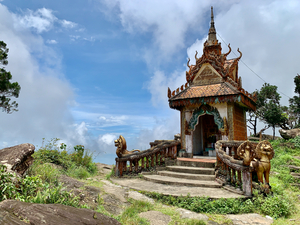 Mini Temple in the Sky