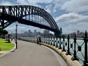 Road to Sydney Harbour Bridge