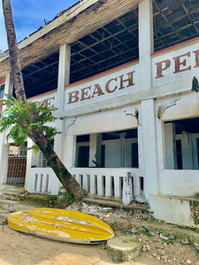 White Beach Building