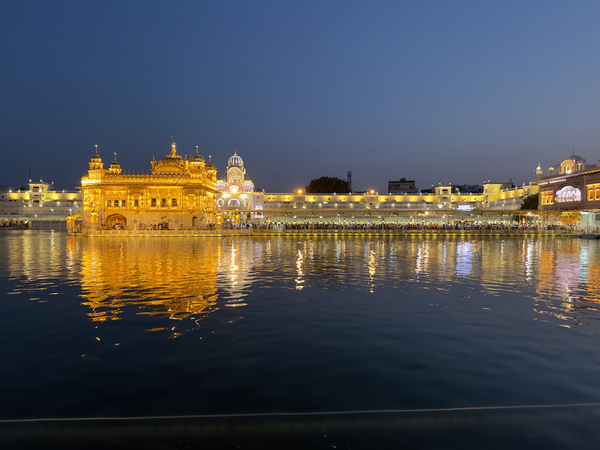 Golden Temple Amritsar 14 Print