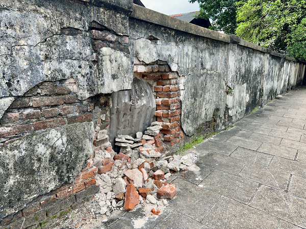 Another Brick in the Wall Print