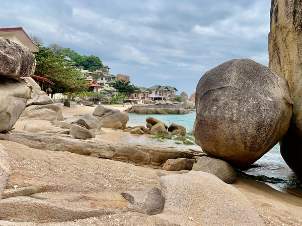 Big Rock on the Beach Print