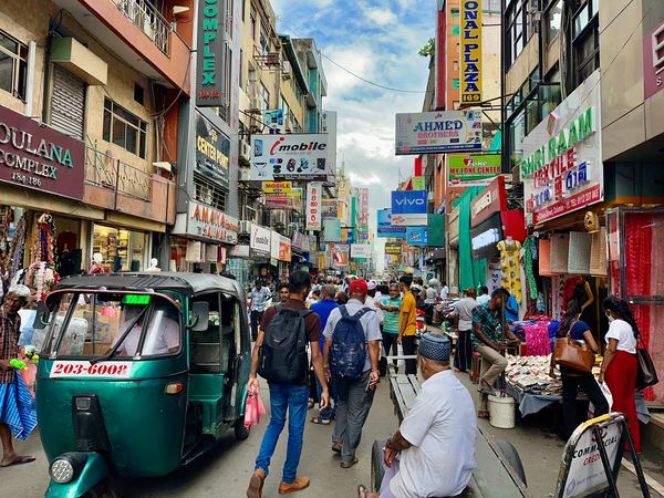 Sri Lankan Busy Street Print