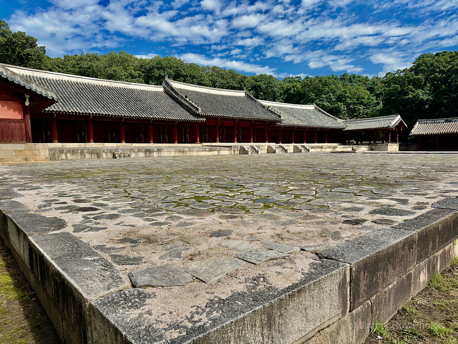 Jongmyo Shrine Seoul South Korea 3  Print