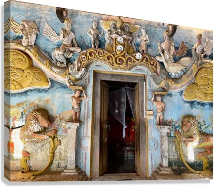 Beatiful Temple Door Canvas Print