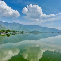 Dal Lake Srinagar 2