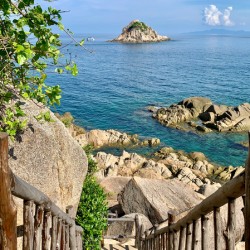 Sharks Island down the Stairs Koh Tao Thailand