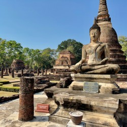 Wat Mahathat Temple Old Sukhothai Thailand 4