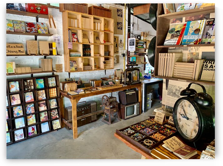 Nice Bookstore by Jimmy Roy Photos