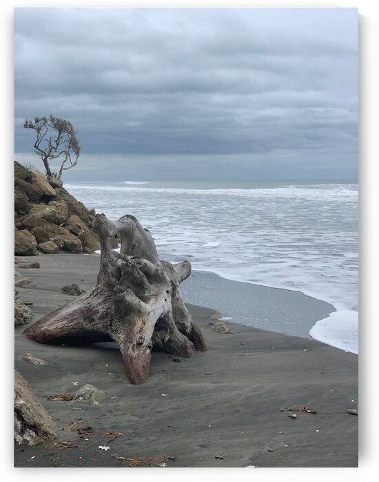 Dark Beach by Jimmy Roy Photos