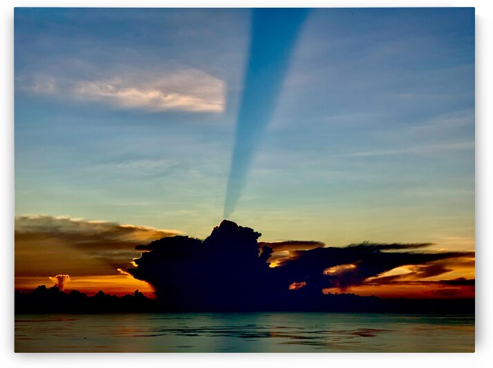 Sunset Ray 2 by Jimmy Roy Photos