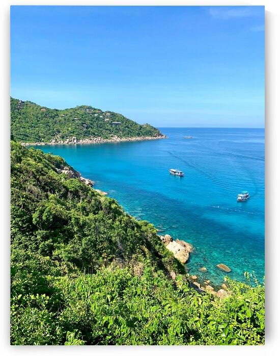 Blue Water in the Bay by Jimmy Roy Photos