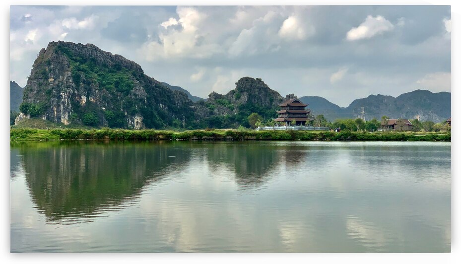 Vietnam Reflections by Jimmy Roy Photos