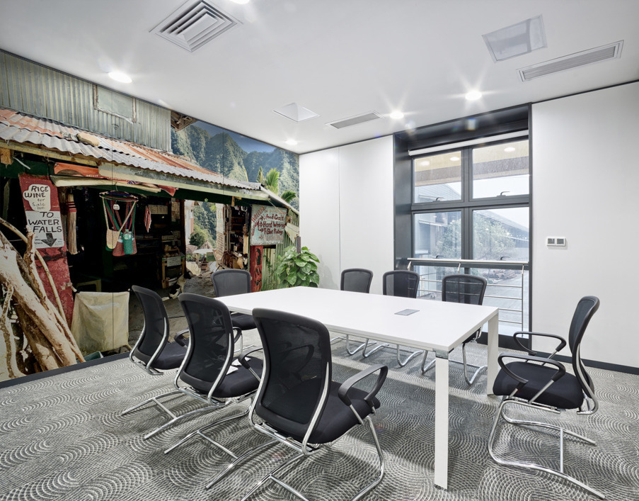 Shop in the Mountains Wall Printing