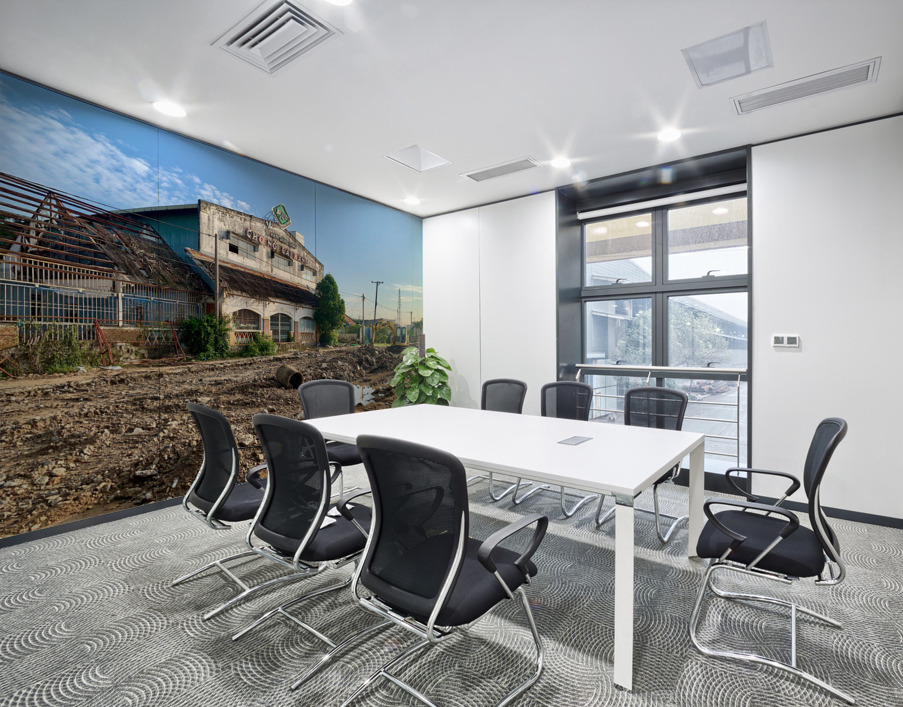 Nice Building in Construction Zone Wall Printing