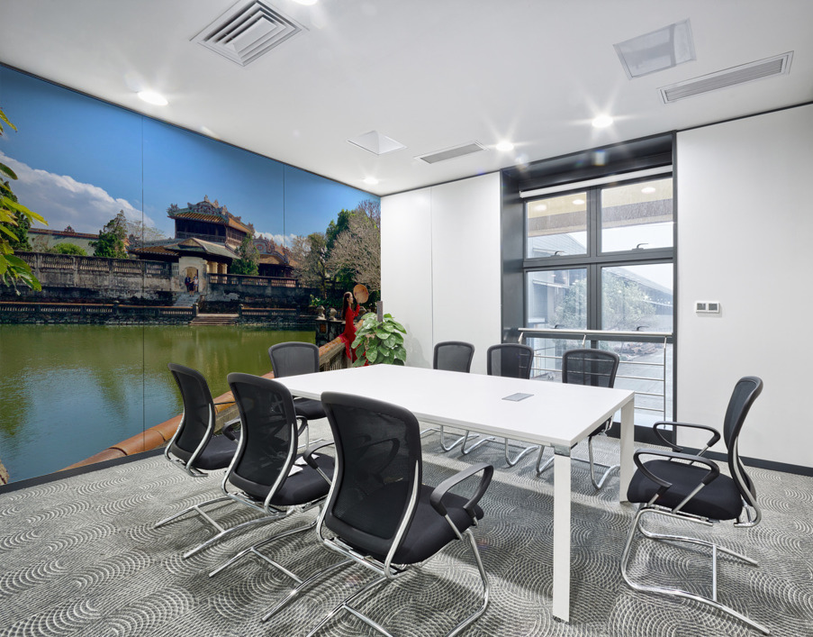 The Lady in Red Vietnam Wall Printing