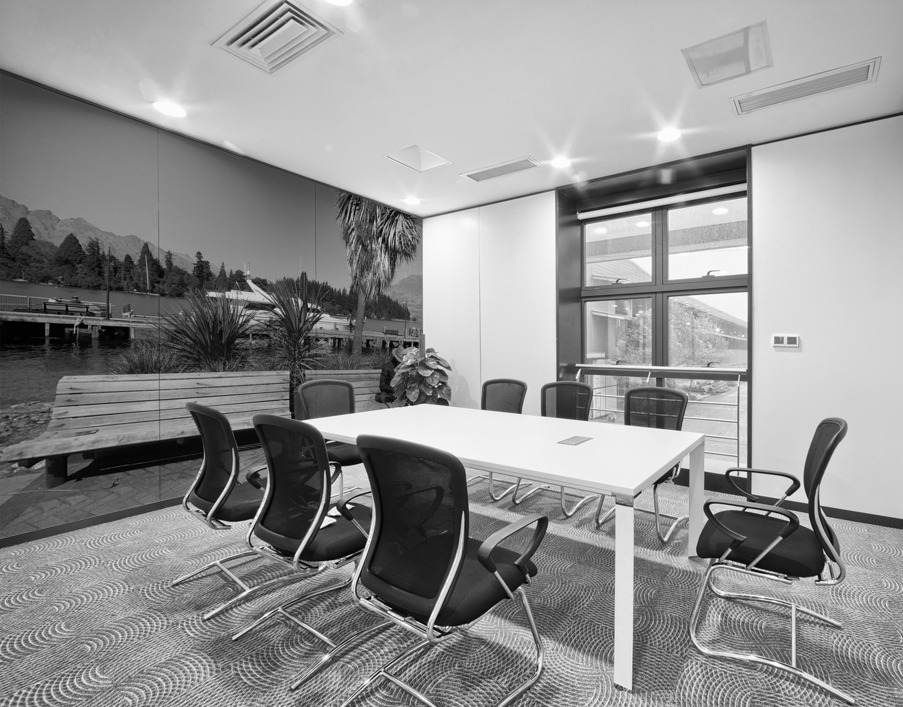 BW Reading on Twin Benches Wall Printing