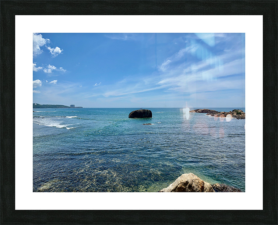 Middle Rock Ocean Picture Frame print