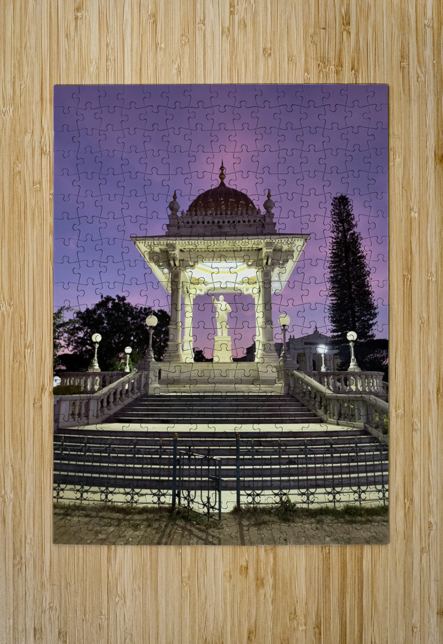 Mysore City Hall Statue Jimmy Roy Photos Puzzle printing