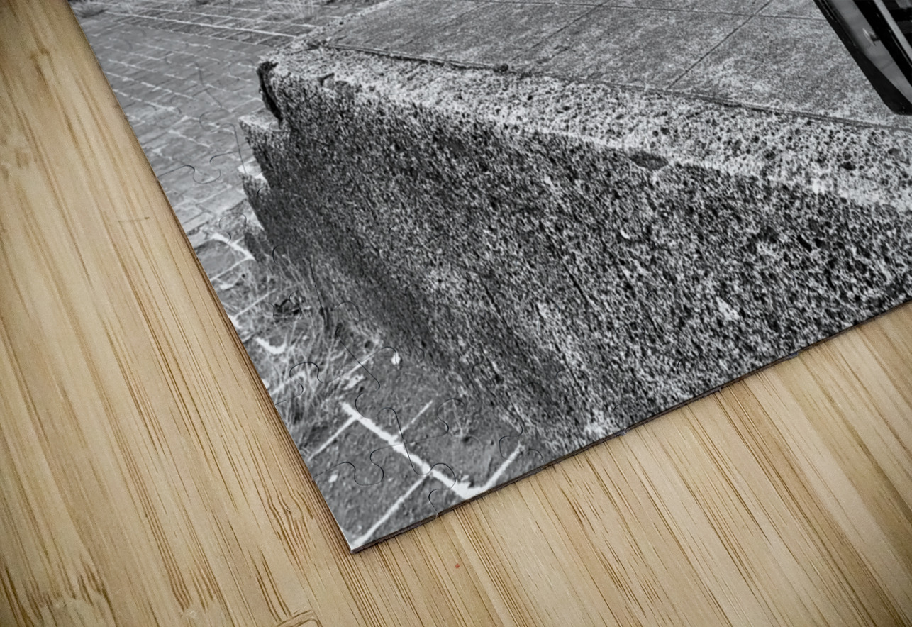 BW Safe in the Temple Jimmy Roy Photos Puzzle