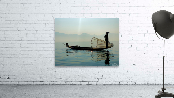 Inle Lake Fisherman 1 in Myanmar Wall Preview