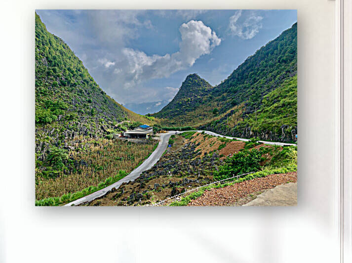 Little Peak House by Jimmy Roy Photos