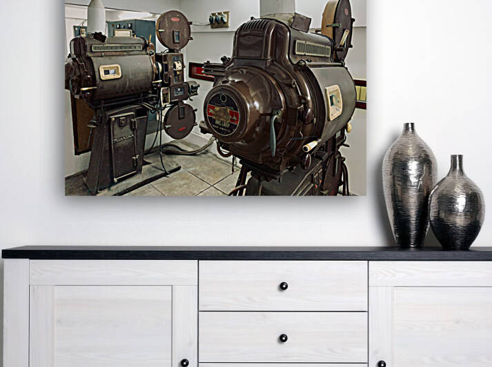 Old Projectors by Jimmy Roy Photos