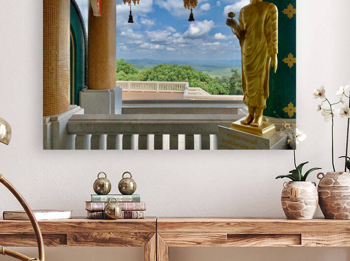 The stylish Wat Pa Phu Kon 5 by Jimmy Roy Photos