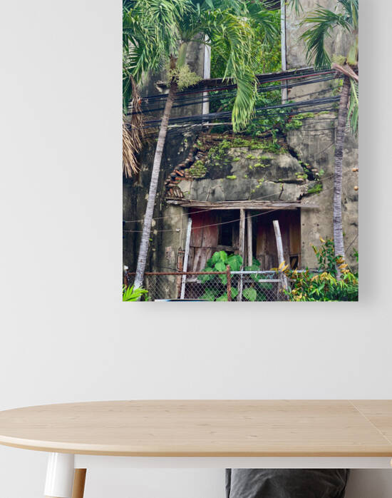 Cracking Down Building by Jimmy Roy Photos