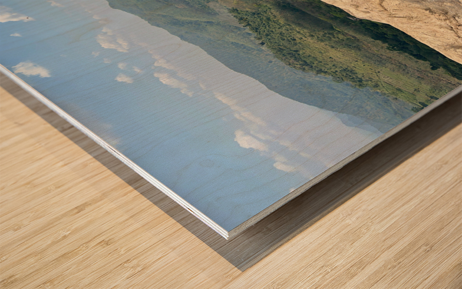 Top View of Diyaluma Falls 2 Wood print